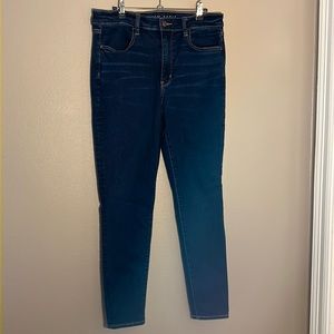 American Eagle women’s jeans